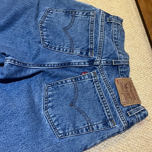 Levi’s W Hand Painted 550 Relaxed Fit Tapered Leg - Picture 6 of 6